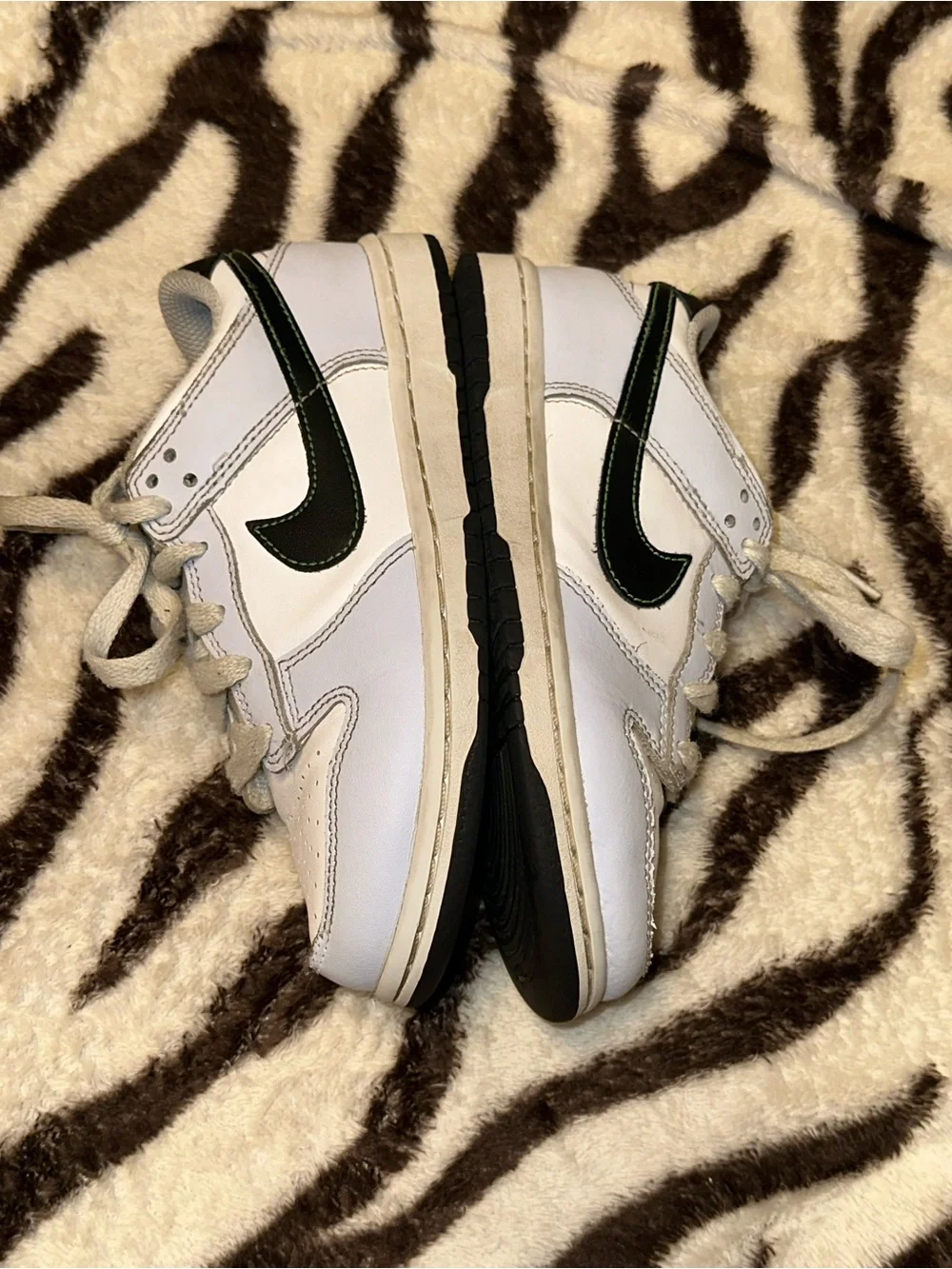 Kids Nike Dunks Low GS 